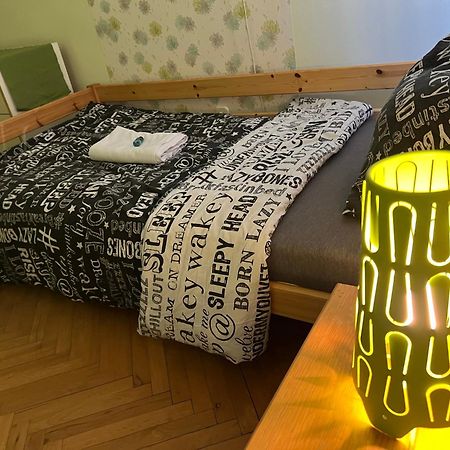 Jazzy Vibes Parliament Rooms And Ensuites Budapest Luaran gambar