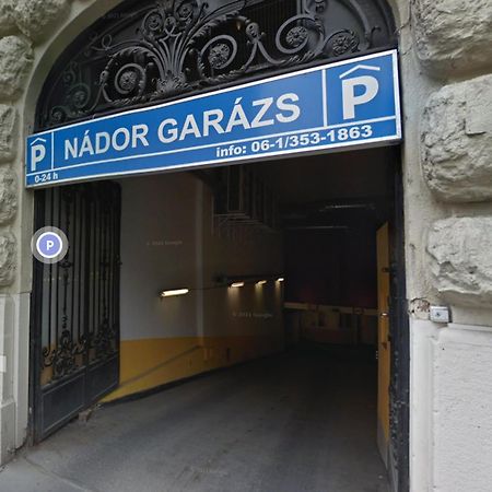 Jazzy Vibes Parliament Rooms And Ensuites Budapest Luaran gambar