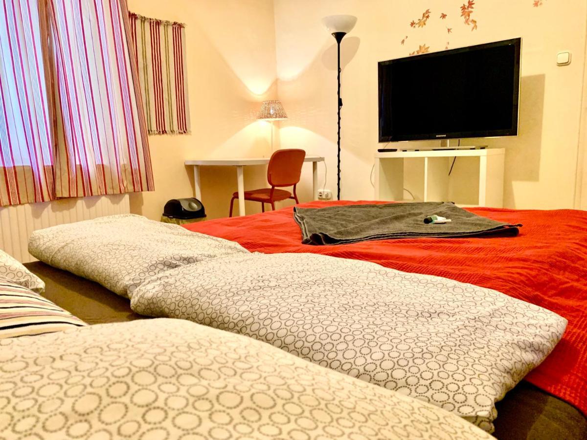 Jazzy Vibes Parliament Rooms And Ensuites Budapest Luaran gambar
