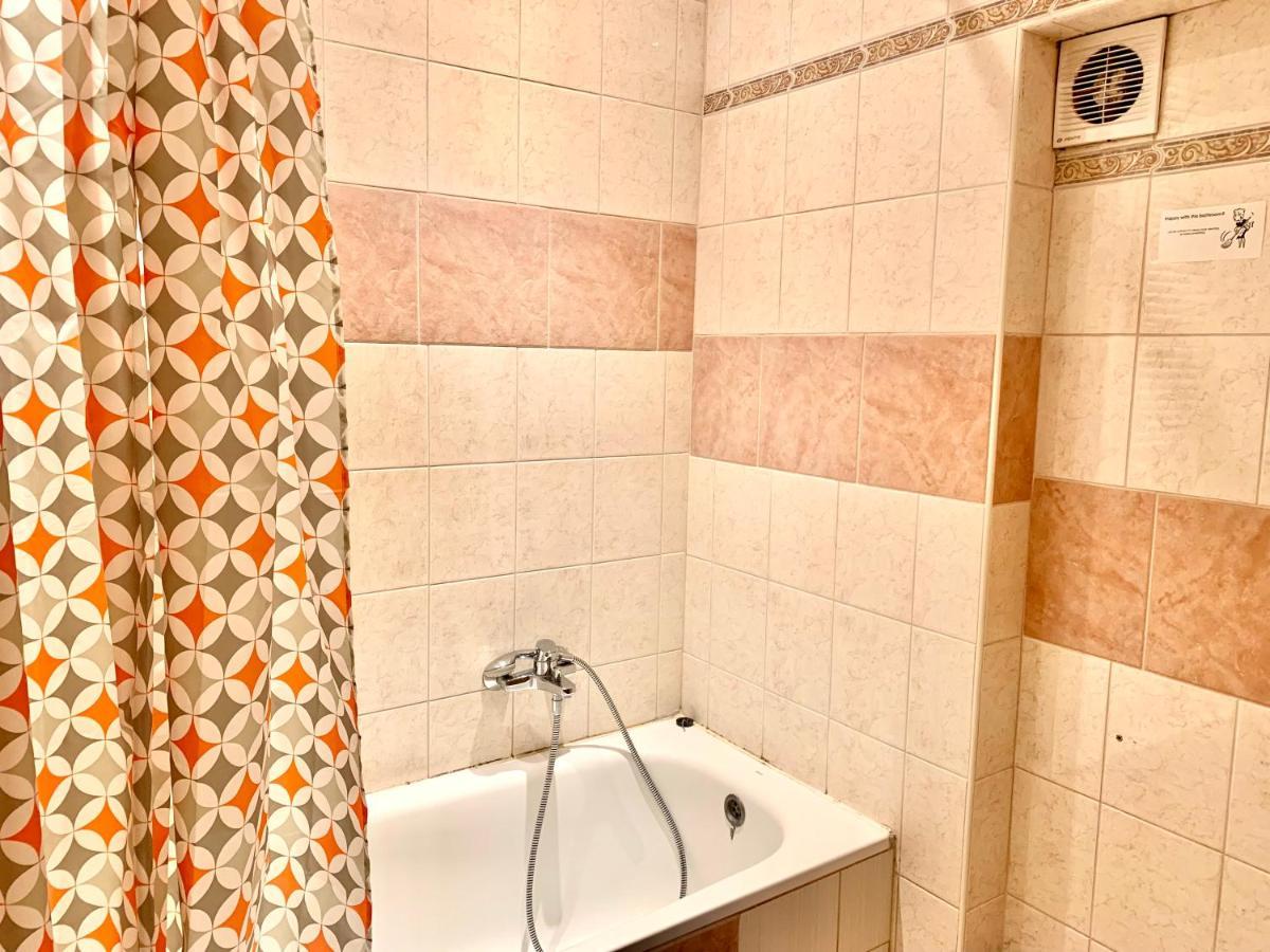 Jazzy Vibes Parliament Rooms And Ensuites Budapest Luaran gambar