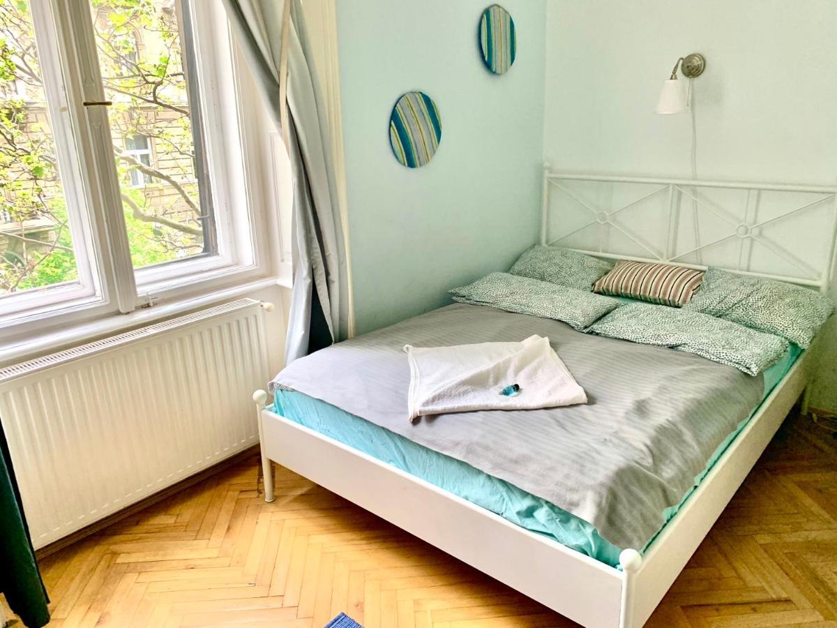 Jazzy Vibes Parliament Rooms And Ensuites Budapest Luaran gambar