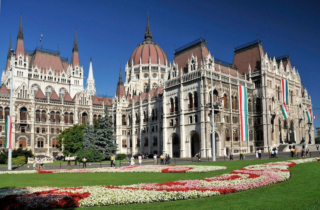 Jazzy Vibes Parliament Rooms And Ensuites Budapest Luaran gambar